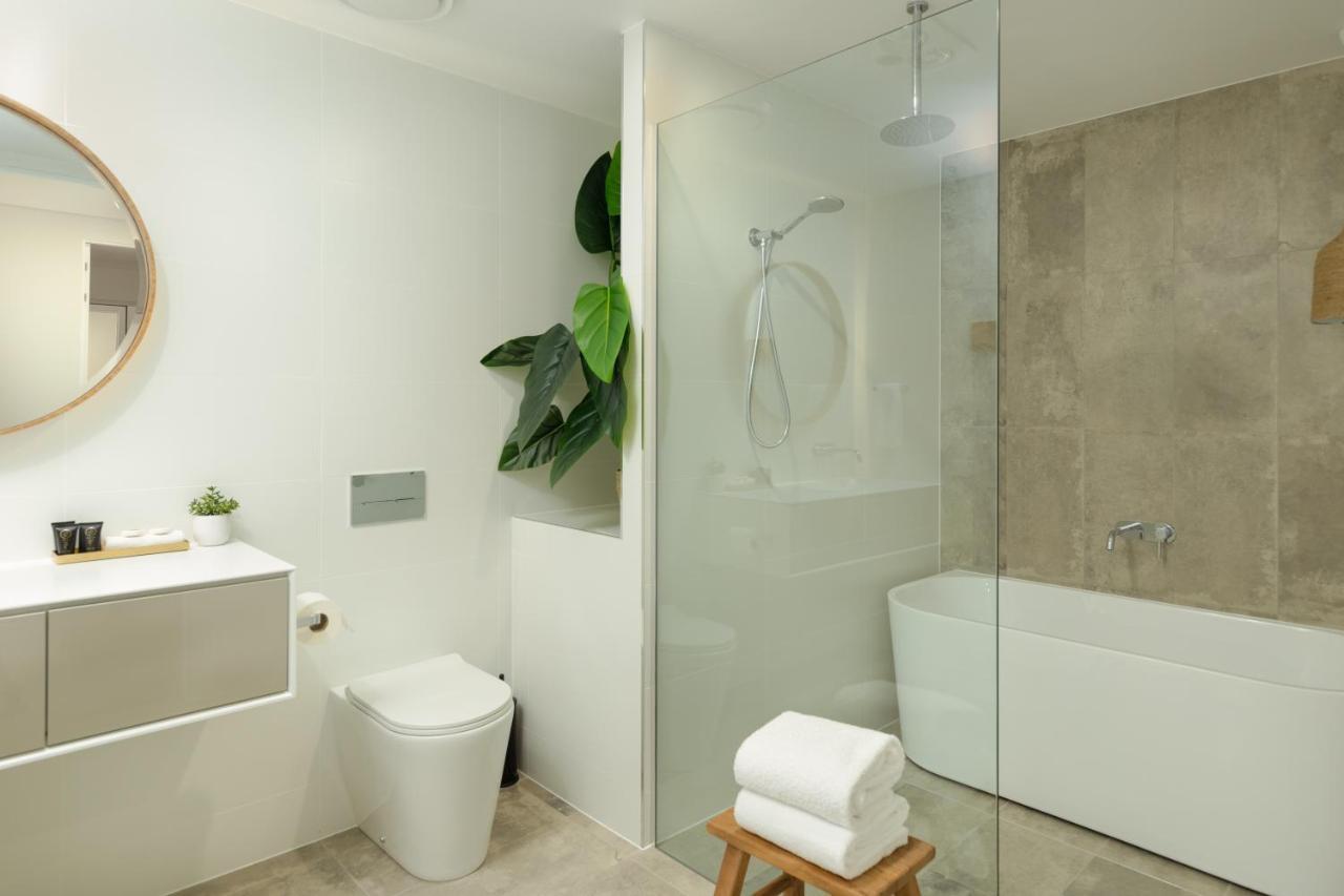 Astina Suites, Forster Bagian luar foto