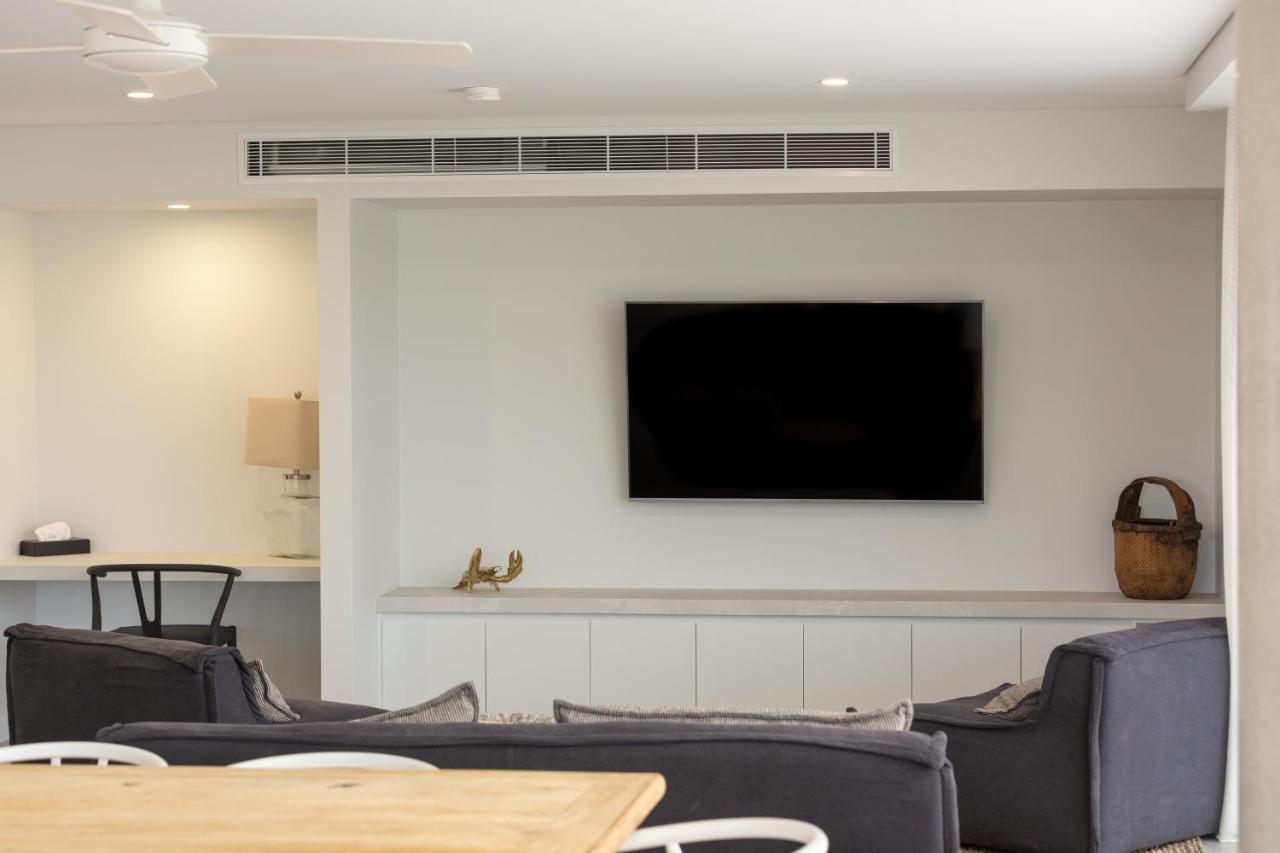 Astina Suites, Forster Bagian luar foto